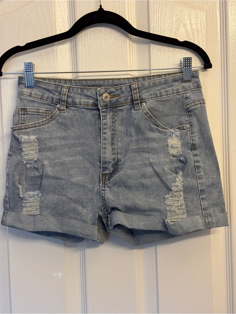 Cat Stack Graphic Tee & Cutoff Jean Shorts ~ Small Shirt & Medium Jean Shorts - Picture 6 of 15